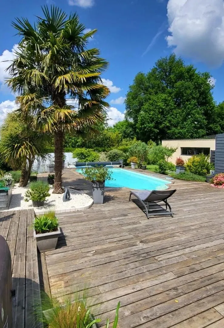 Un Coin De Paradis Plechatel France